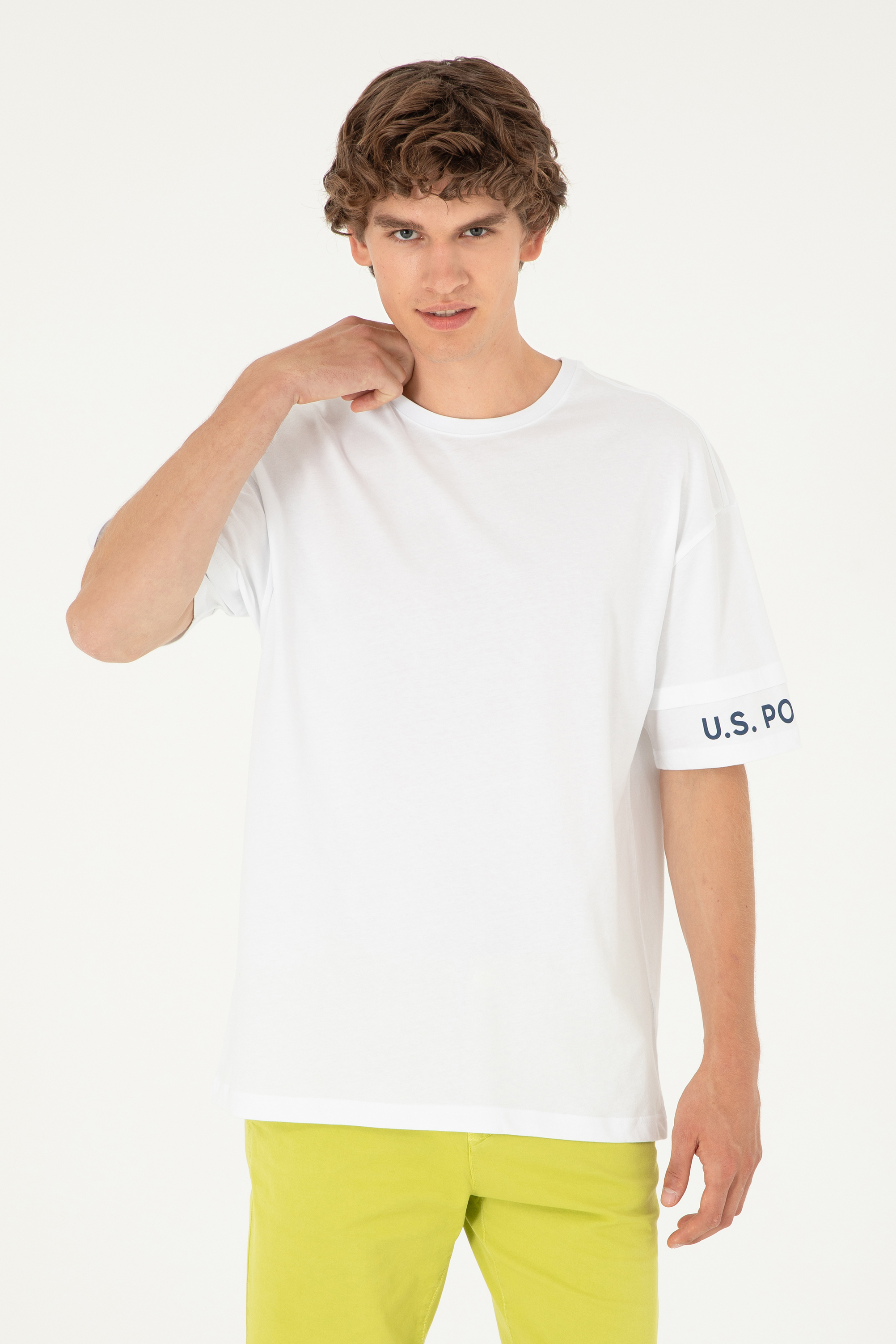 تی شرت یقه گرد کامفورت فیت یقه گرد سفید ریلکس آستین کوتاه مردانه یو اس پولو | US POLO ASSN