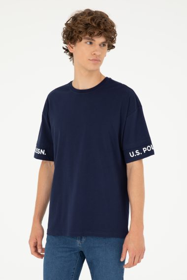 تی شرت یقه گرد کامفورت فیت یقه گرد لاجورد  ریلکس آستین کوتاه مردانه یو اس پولو | US POLO ASSN