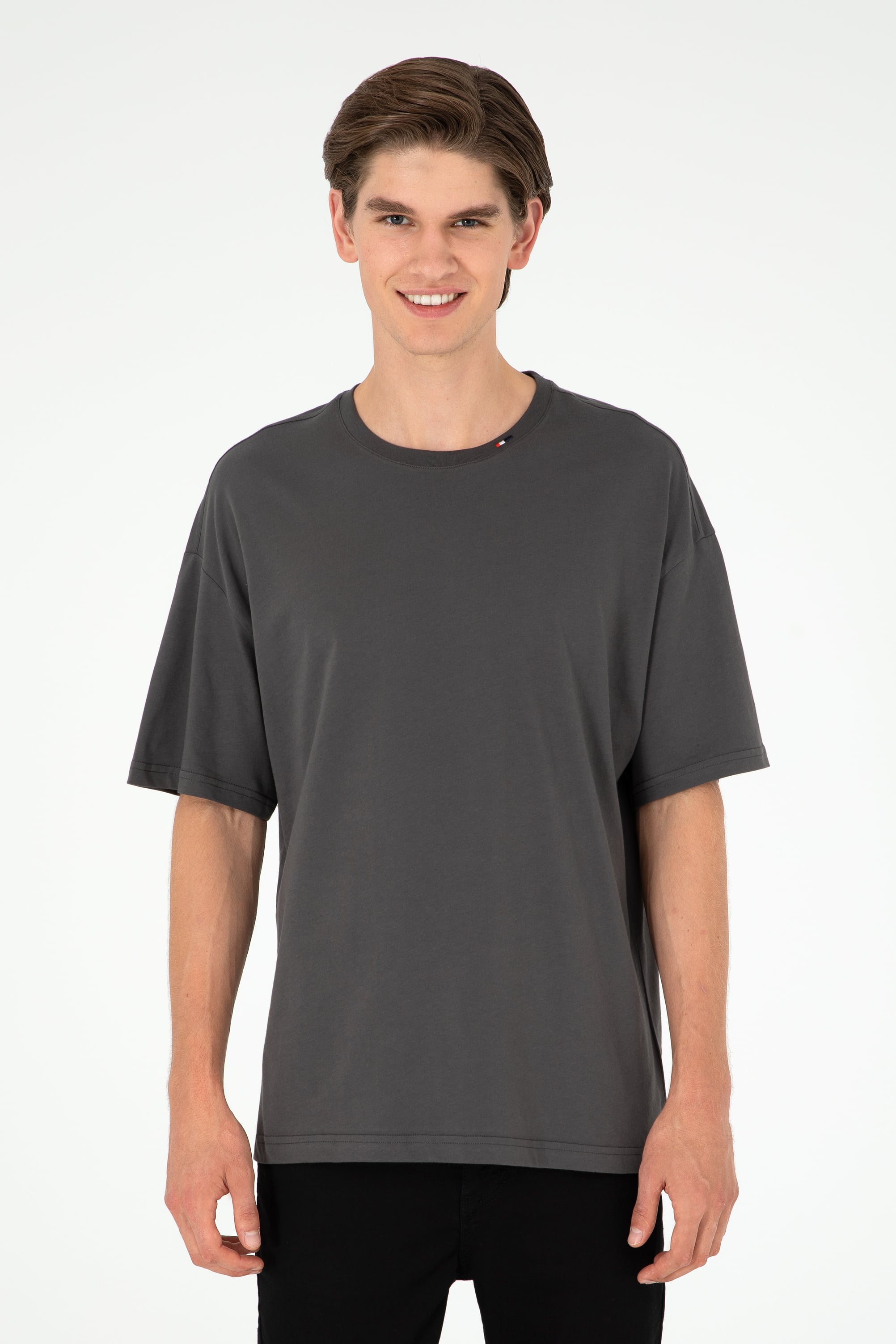 تی شرت یقه گرد یقه گرد زغالی Oversize آستین کوتاه مردانه یو اس پولو | US POLO ASSN
