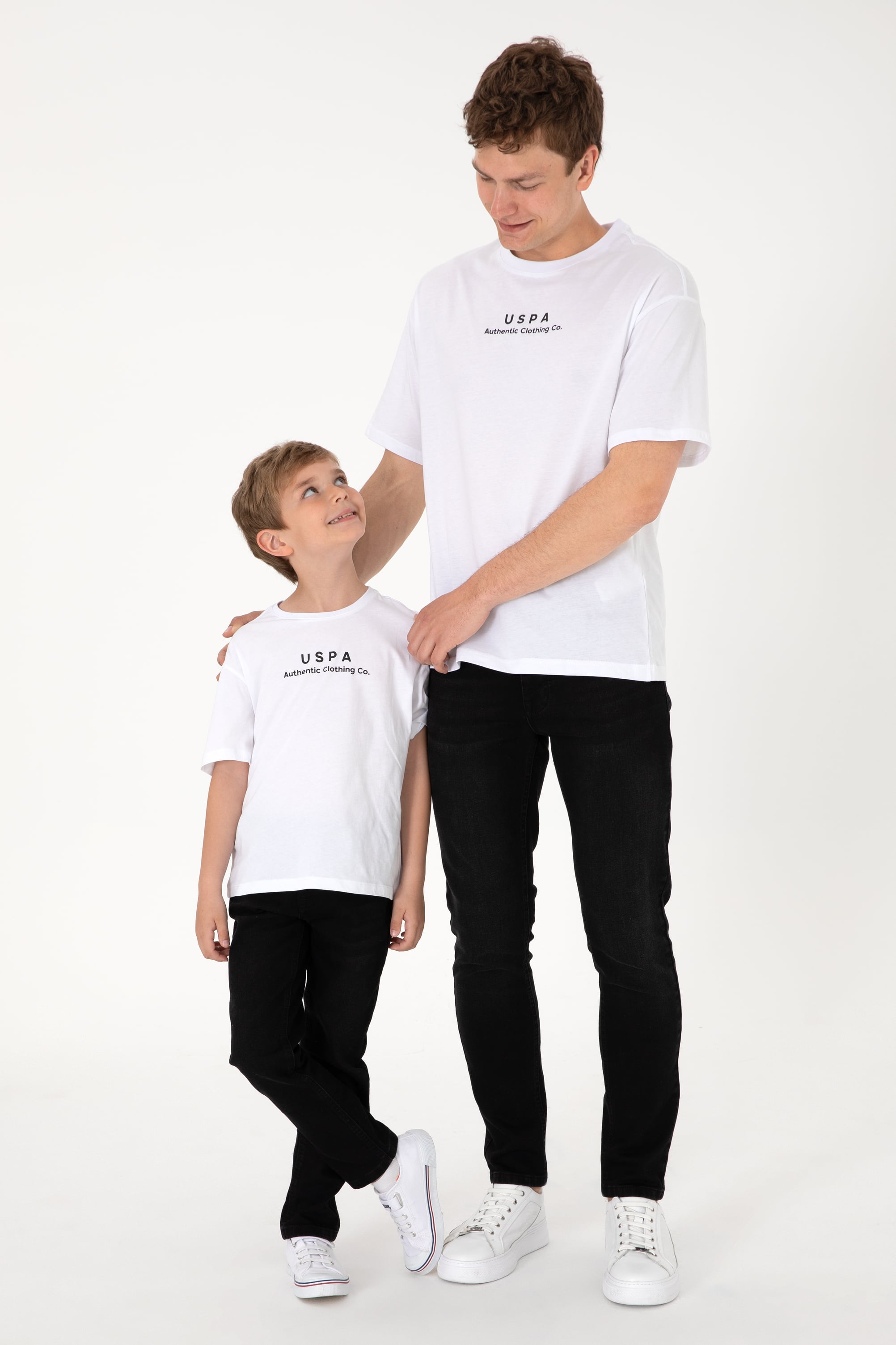 تی شرت یقه گرد یقه گرد سفید ریلکس آستین کوتاه مردانه یو اس پولو | US POLO ASSN