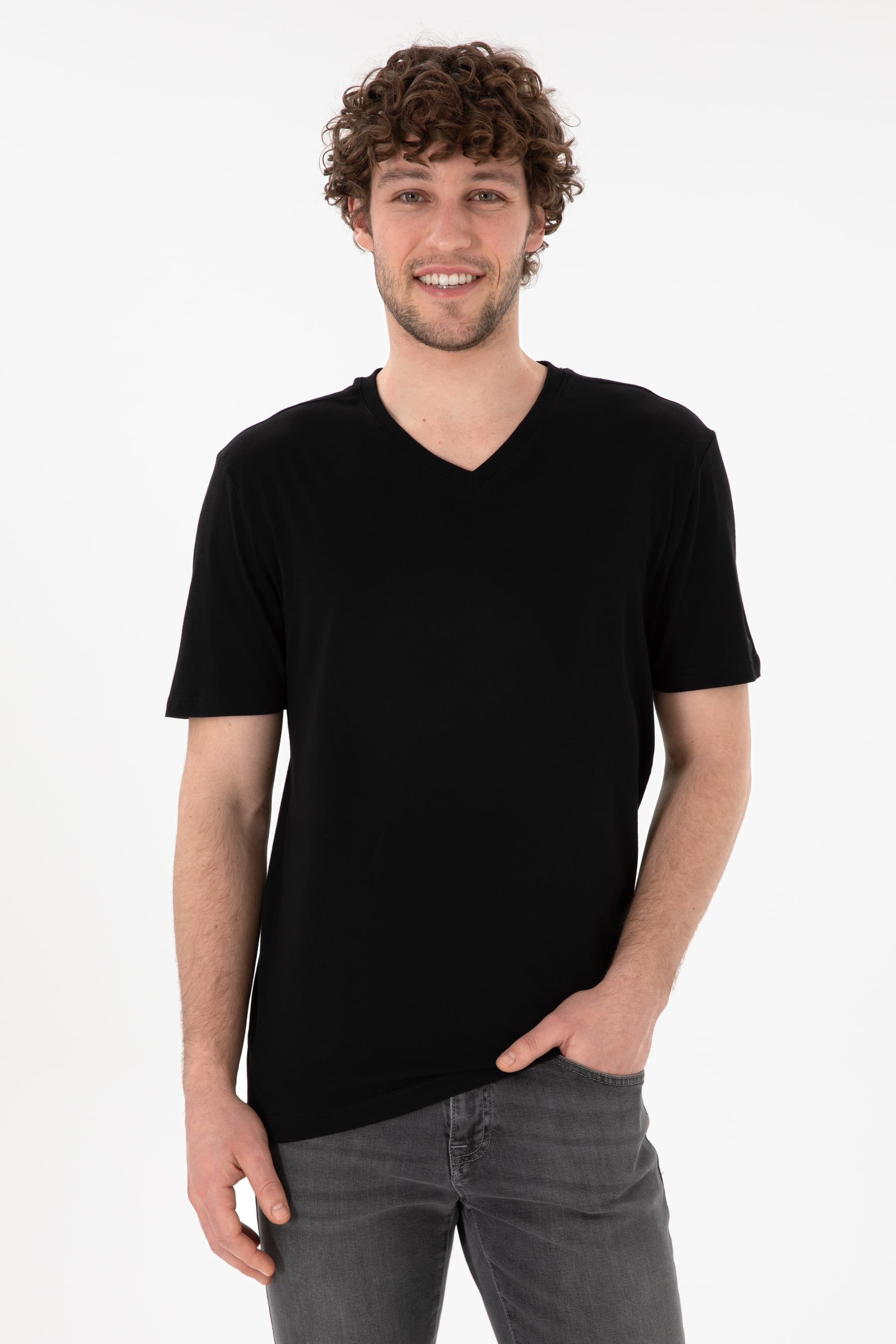 تی شرت یقه هفت یقه هفت سیاه رگولار آستین کوتاه مردانه یو اس پولو | US POLO ASSN