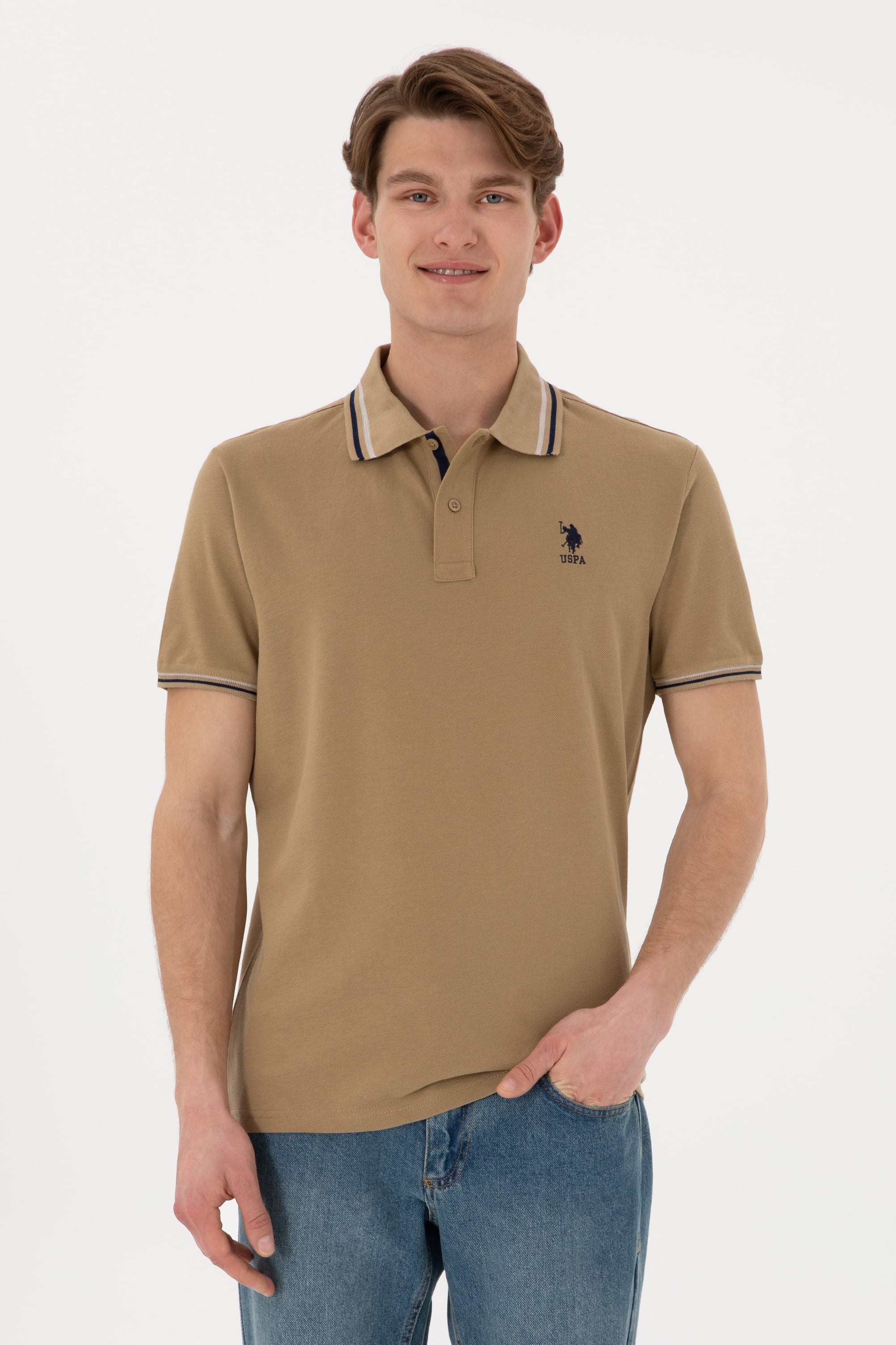 پولوشرت یقه پولو خاکی رگولار مردانه یو اس پولو | US POLO ASSN